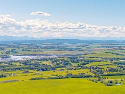 198189 64 Street WEST Rural Foothills County, AB T1S 0R6