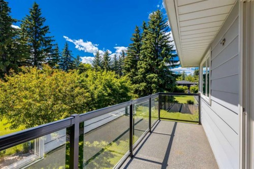 416 Oakhill Place Sw, Calgary, AB - Outdoor With Exterior