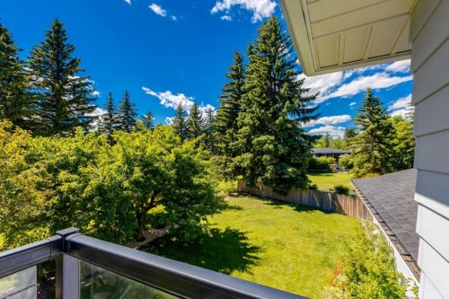 416 Oakhill Place Sw, Calgary, AB - Outdoor