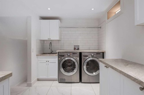 416 Oakhill Place Sw, Calgary, AB - Indoor Photo Showing Laundry Room