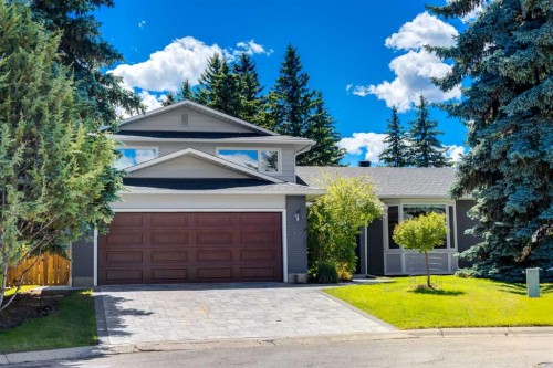 416 Oakhill Place Sw, Calgary, AB - Outdoor