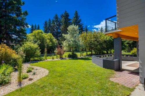 416 Oakhill Place Sw, Calgary, AB - Outdoor