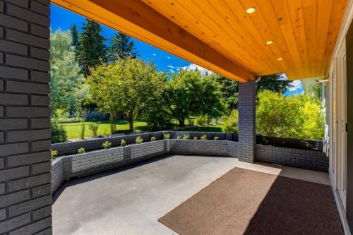 416 Oakhill Place Sw, Calgary, AB - Outdoor With Exterior