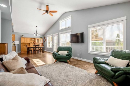 43 Cimarron Park Green, Okotoks, AB 