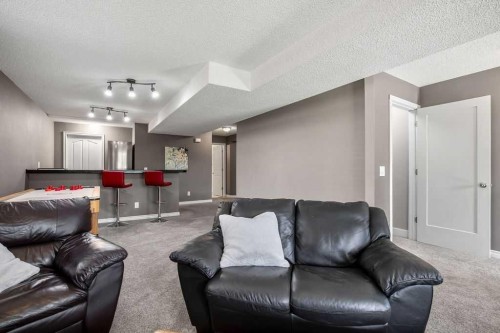 43 Cimarron Park Green, Okotoks, AB 