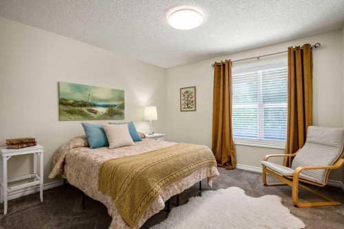 43 Cimarron Park Green, Okotoks, AB 