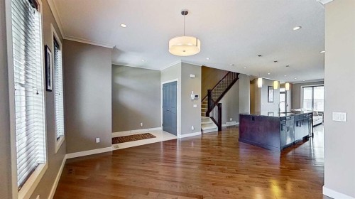 249 18 Avenue Ne, Calgary, AB 