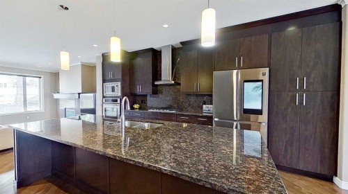 249 18 Avenue Ne, Calgary, AB 
