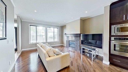 249 18 Avenue Ne, Calgary, AB 