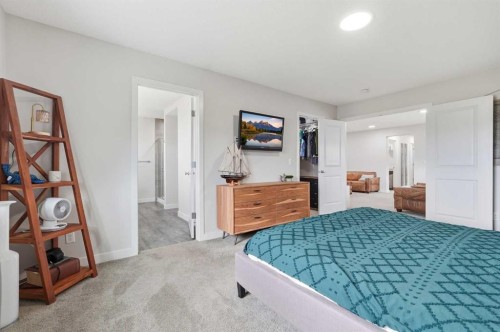 15 Lawrence Green Se, Airdrie, AB 