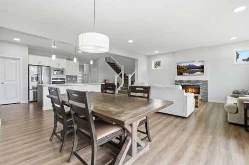 15 Lawrence Green Se, Airdrie, AB 