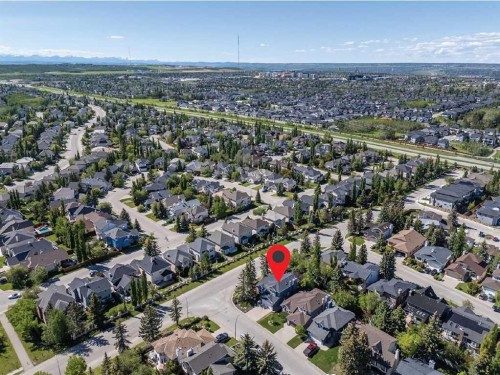 145 Straddock Crescent Sw, Calgary, AB 