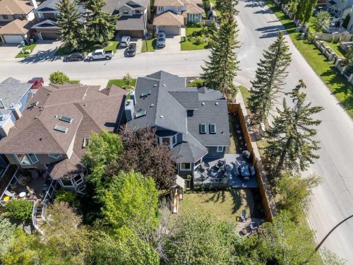 145 Straddock Crescent Sw, Calgary, AB 