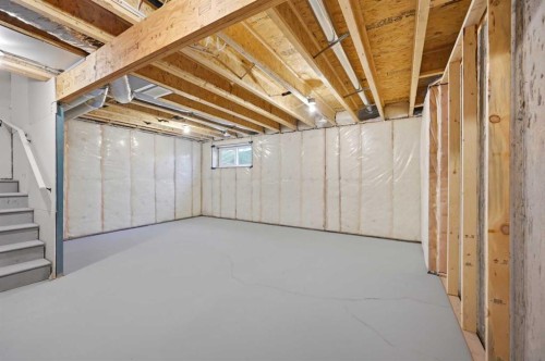 154 Belvedere Crescent Se, Calgary, AB 