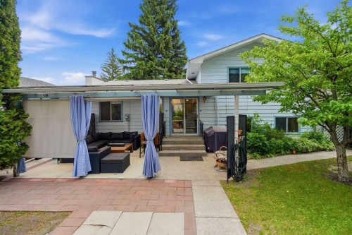 442 Queensland Place Se, Calgary, AB 
