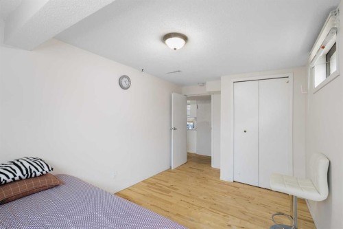 1527 46 Street Se, Calgary, AB 