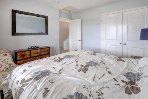 66 Heritage Boulevard, Cochrane, AB 