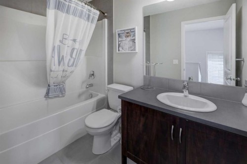 66 Heritage Boulevard, Cochrane, AB 