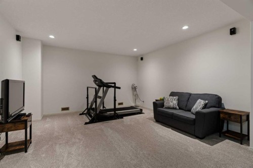 229 Elgin Estates Park Se, Calgary, AB 