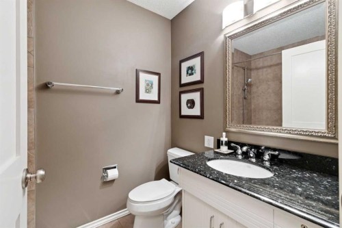 228 Brookgreen Drive Sw, Calgary, AB 