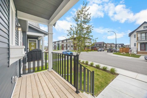 289 Lucas Avenue Nw, Calgary, AB - Outdoor
