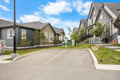 289 Lucas Avenue Nw, Calgary, AB - Outdoor