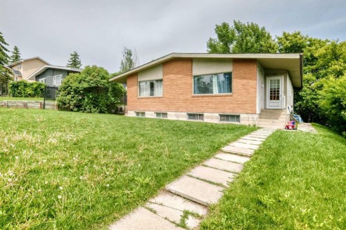 416/418 33 Avenue Ne, Calgary, AB 