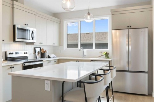 1441 Rangeview Drive Se, Calgary, AB 