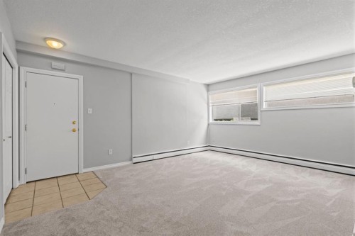 126-56 Hamlet Road Sw, Calgary, AB 