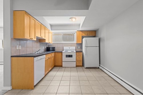 126-56 Hamlet Road Sw, Calgary, AB 