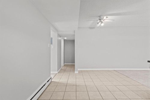 126-56 Hamlet Road Sw, Calgary, AB 