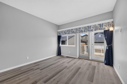 156 Belmont Boulevard Sw, Calgary, AB - Indoor Photo Showing Other Room