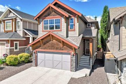 141 Riviera Crescent Cochrane, AB T4C 0V4