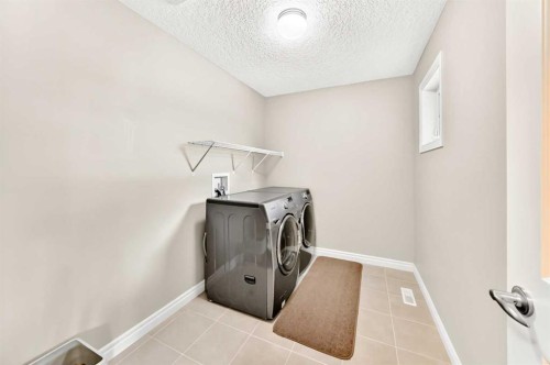 141 Riviera Crescent, Cochrane, AB 