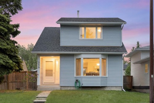 259 Woodside Circle Sw, Calgary, AB 