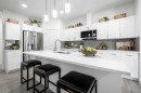 11 Heritage Point, Cochrane, AB 