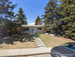 1443 44 Street SW Calgary, AB T3C 2A7