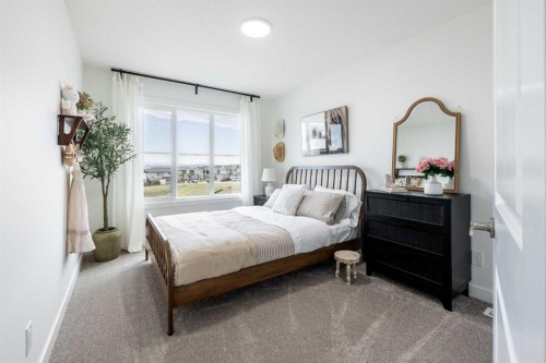 52 Heritage Manor, Cochrane, AB 