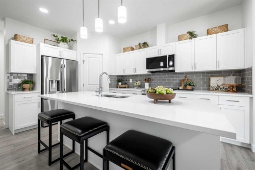52 Heritage Manor, Cochrane, AB 