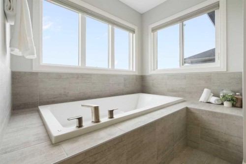 232 Nolancrest Heights Nw, Calgary, AB 