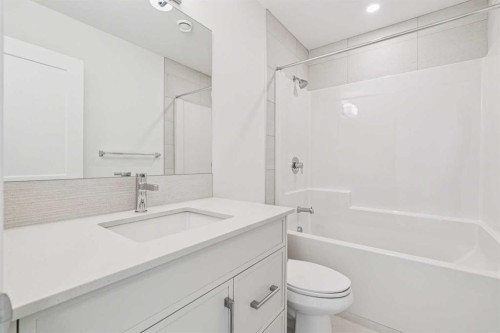 3303-3700 Seton Avenue Se, Calgary, AB - Indoor Photo Showing Bathroom