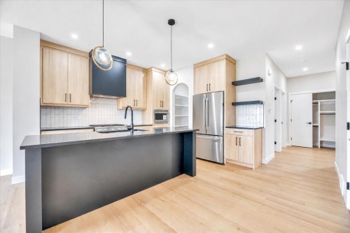 112 Lakewood Crescent, Strathmore, AB 