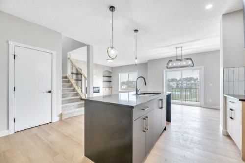 112 Lakewood Crescent, Strathmore, AB 
