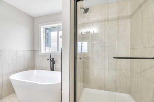 112 Lakewood Crescent, Strathmore, AB 