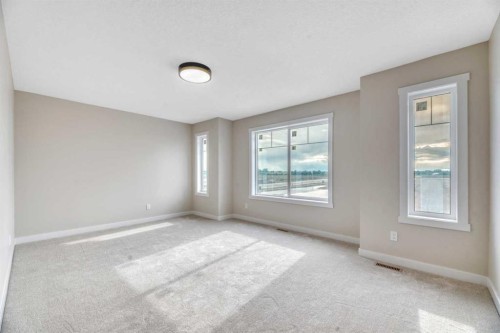 112 Lakewood Crescent, Strathmore, AB 