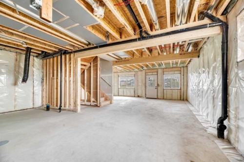 112 Lakewood Crescent, Strathmore, AB 