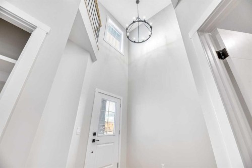 112 Lakewood Crescent, Strathmore, AB 