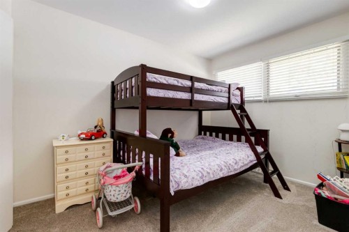 9559 Assiniboine Road Se, Calgary, AB 