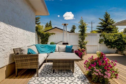 9559 Assiniboine Road Se, Calgary, AB 