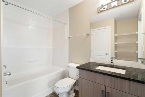 224-200 Cranfield Common Se, Calgary, AB 